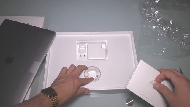 Unbox Del Nuovo MacBook Pro 15