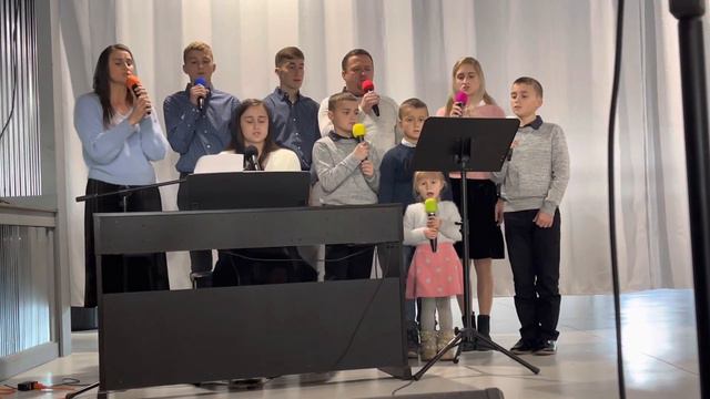 «Держи что имеешь»- Сім’я Сільчук смотреть онлайн