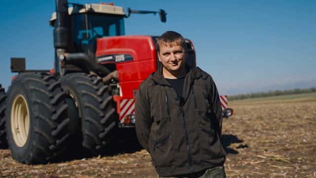 Один трактор , который заменит три смотреть онлайн