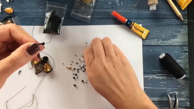 Красивые броши своими руками Шмель и подсолнух | как сделать брошь из бисера | crystalbrooch DIY смотреть онлайн