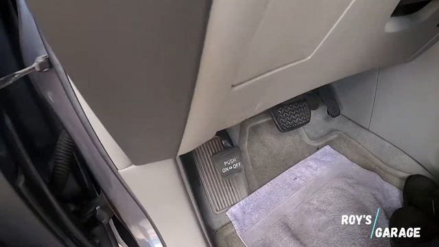 2005 TOYOTA HIGHLANDER RESET TIRE PRESSURE WARNING LIGHT