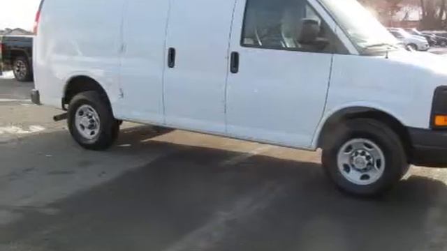 2013 Chevrolet Express - US2058 смотреть онлайн