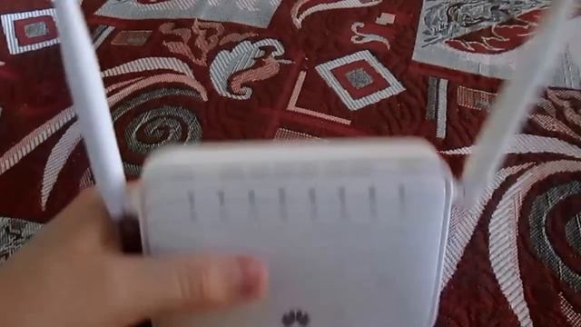 обзор Wi-Fi роутера Huawei HG232f