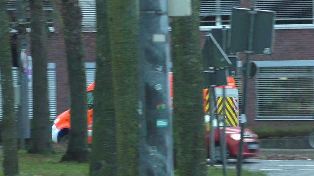 [NEUES STADTDESIGN + NEUFAHRZEUGE] Einsatzfahren von 3 Feuerwachen und MEHR in BREMEN! (13 Minuten) смотреть онлайн