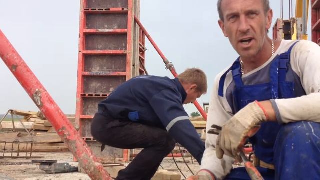 Видео отзыв покупателя о глубинном вибраторе ВГ - 2000 смотреть онлайн