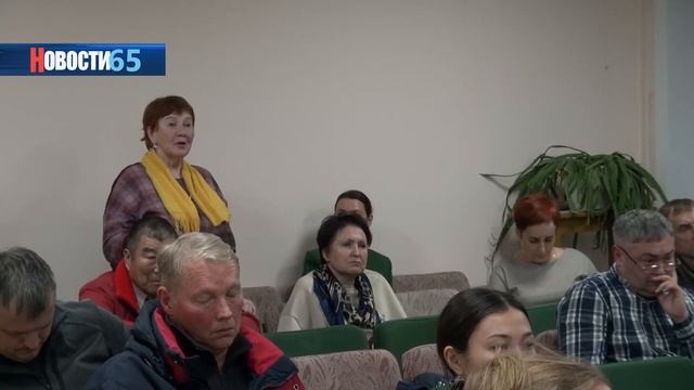 Жители Лугового обсудили развитие территории с курирующим вице-мэром Южно-Сахалинска смотреть онлайн