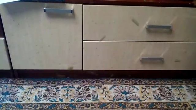 Много саранчи смотреть онлайн