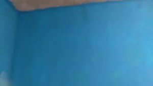 Сравниваю два вида гидроизоляции, которые я использовал при ремонте своей ванной комнаты