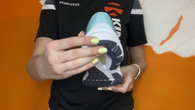 Кроссовки Mizuno WAVE INSPIRE 17 (W). Обзор за 30 секунд смотреть онлайн