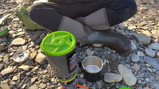 Jetboil Flash Java Kit (Coffee by the water while fishing for winter steelhead) смотреть онлайн