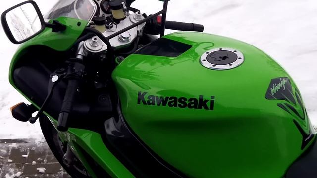 FOR SALE ! Kawasaki ZX-7R ZX7R ZX750P 1999 - Oryginal Cold Start Startup & Walkaround смотреть онлайн