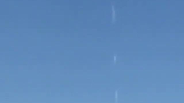 Химиотрассы - Chemtrail over Yerevan (7/11/2012) Всё меньше КИСЛОРОДА ! смотреть онлайн