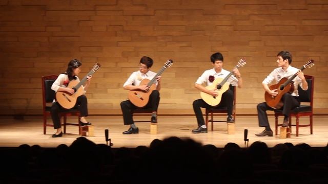 Aram Khachaturian - Masquerade suite, III. Mazurka смотреть онлайн