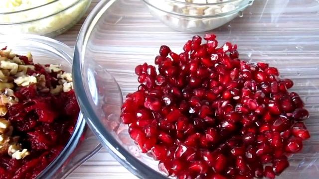 Вкусный салат «Гранатовый браслет» рецепт легкий. Как готовить салат гранатовый браслет кратко смотреть онлайн
