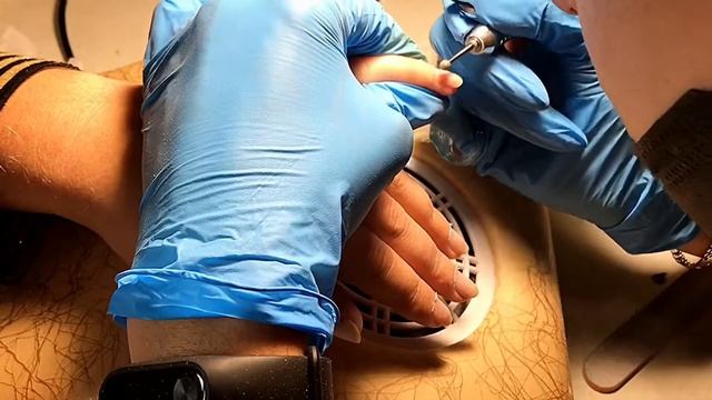 Yuli__Nail маникюр, блики смотреть онлайн