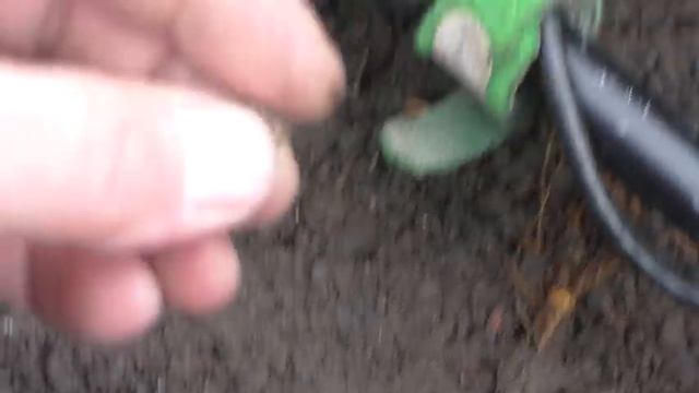 -=ШУРФ=- ИЩУ МЕСТО ГДЕ МОНЕТЫ ЕСТЬ !! смотреть онлайн