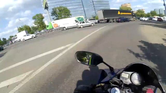Обслуживание Yamaha YZF-R1. Упал с мотоцикла. По пробкам москвы на мото. Покатушки. смотреть онлайн