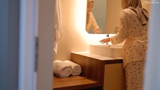 AKTIVITAS IBU RUMAH TANGGA KETIKA LIBURAN KE PANTAI?SHOPPING | SEAFOOD SAUS GOCHUJANG | TRAVEL VLOG