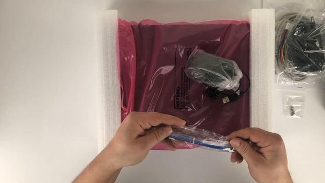 Unboxing Rejestrator nagrywana do monitoringu domu lub firmy Hikvision DS-7604NI-K1 #alertkam смотреть онлайн