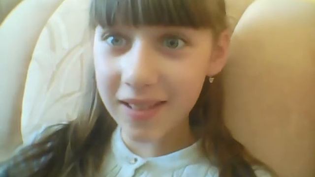 Сижу на диване с мамуляй смотреть онлайн