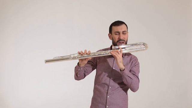 Pearl PFB-305 series bass flute смотреть онлайн
