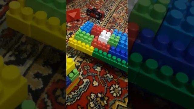 как сделать из конструктора подводную лодку. смотреть онлайн