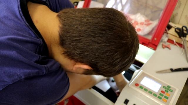 Кожаный браслет | Браслет на лазерном станке с гравировкой. смотреть онлайн