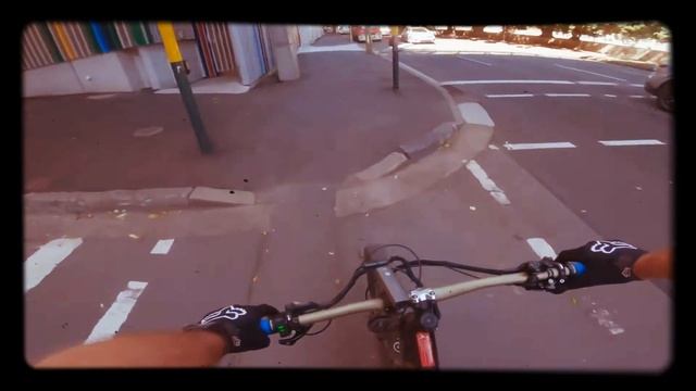 Sydney Bikour смотреть онлайн