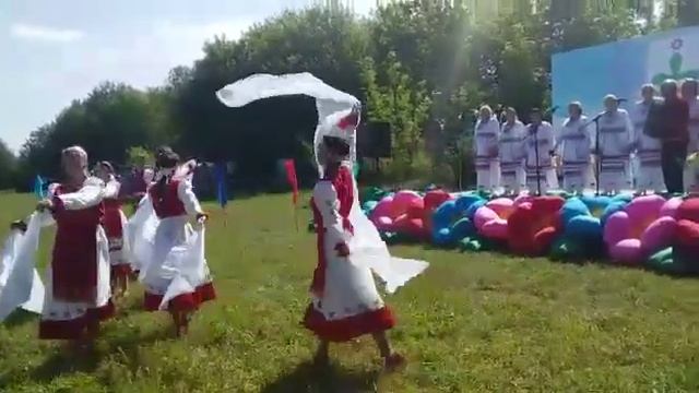 Танец на фестивале "Народные истоки" в с. Икково 5.08.2018#таванен смотреть онлайн