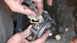 "Гуляет" холостой ход. Карбюратор "Солекс"