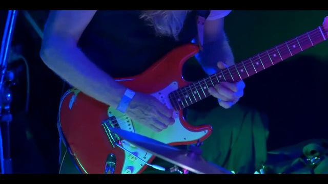 11 - Little wing смотреть онлайн