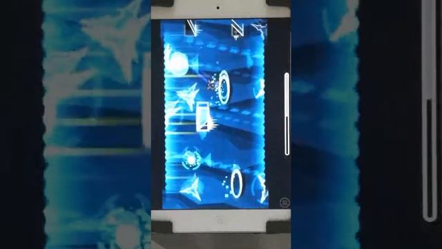 Skyward (géometrie dash) смотреть онлайн