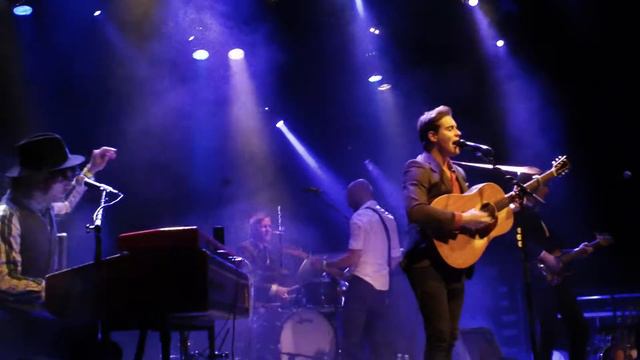 Douwe Bob - Life Weighs Heavy - Paard van Troje 10/10/13 смотреть онлайн