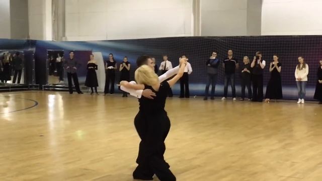 Дмитрий Жарков - Ольга Куликова, Slow Waltz смотреть онлайн