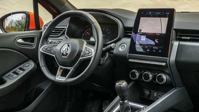 2019 Renault Clio смотреть онлайн