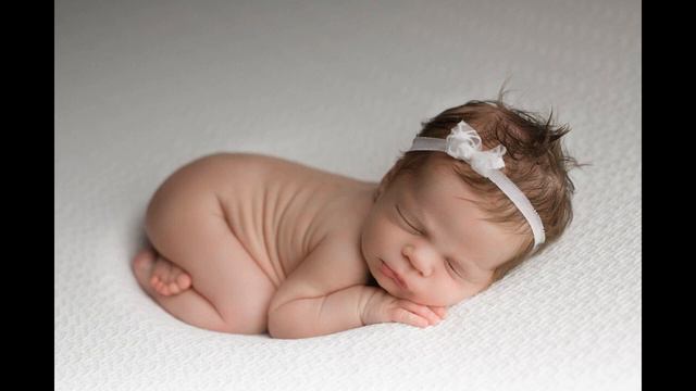 Lullaby - Your Baby Sleeping Like An Angel ✨ - Music For The Baby To Sleep