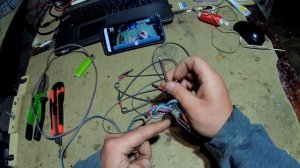 Простой и надежный кукан своими руками из подручных материалов и инструмента. Как сделать кукан.