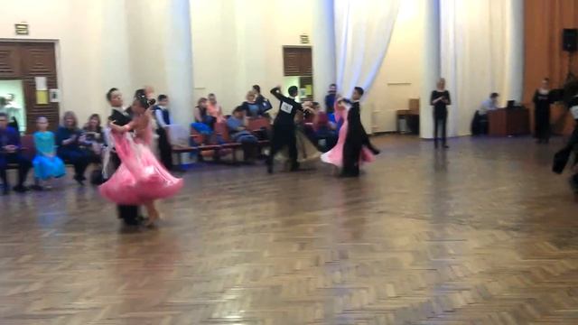 музыка и танцы смотреть онлайн