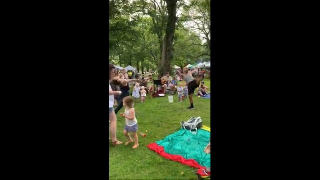 Ramblin' Rhode at Aquidneck Farmer's Market with Island Moving Company dancers June 26, 2019 смотреть онлайн
