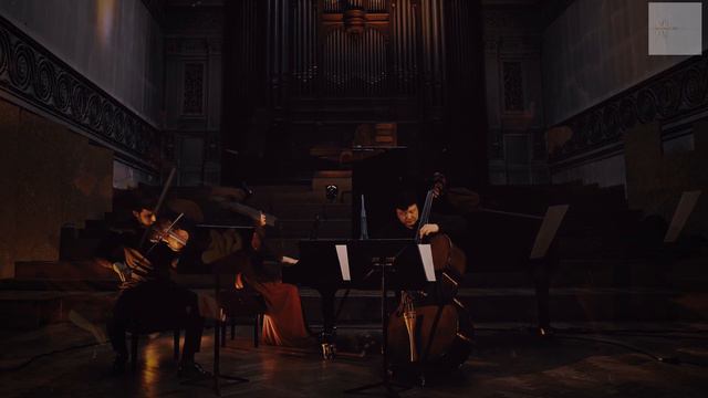 Franz Schubert: Andante con moto from Piano trio in E-Flat Major, D.929. смотреть онлайн