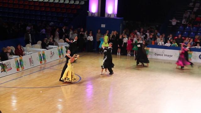 Евтушенко Даниил - Потерина Ксения. Квикстеп. Чемпионат РТС-2019 по 10 танцам. 1/4 смотреть онлайн