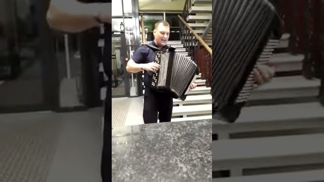 Мы желаем счастья вам под баян. смотреть онлайн