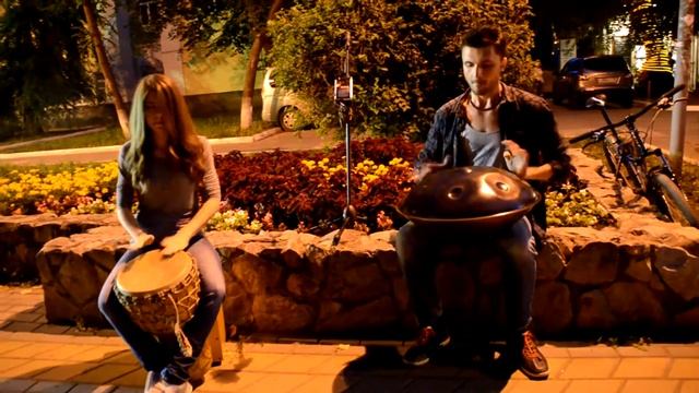 Космический барабан ханг (KeyRa) и джембе на улицах Воронежа смотреть онлайн