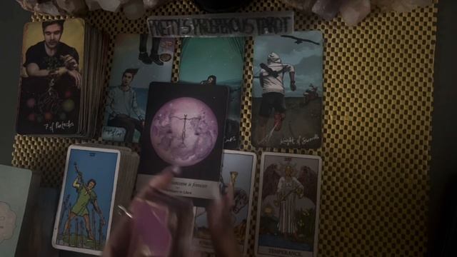 Leo love tarot reading ~ Nov 1st ~ they know what they want смотреть онлайн