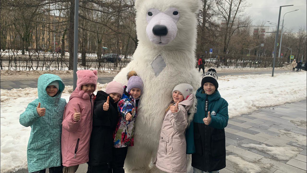 Сказочный День Рождения: Когда Медвежонок Принес Радость и Улыбки! смотреть онлайн
