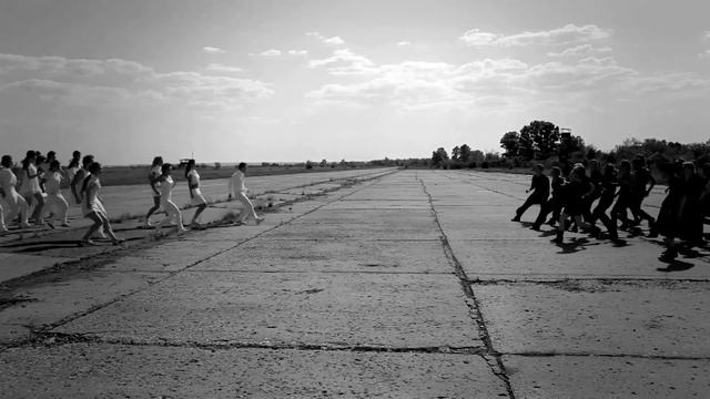 Танцевальная студия Black&White. Don't fight-Just dance!!! смотреть онлайн