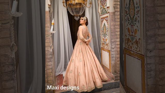 long Maxi dress designs 2020||Maxi dress ideas||long Flowy Maxi Designs//How to design maxi смотреть онлайн