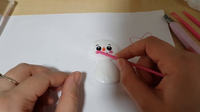 Новогоднее украшение своими руками / снеговик из полимерной глины смотреть онлайн