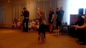 восточный танец, девочка 5 лет!