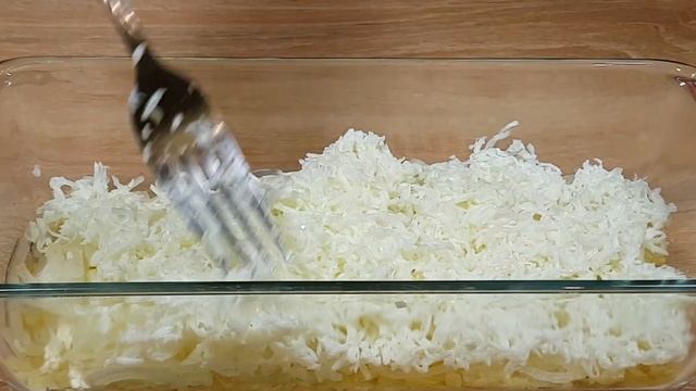 Самый Вкусный Слоеный Салат с Красной Рыбой! Простой Рецепт На Праздник! Улетает после первого тост смотреть онлайн